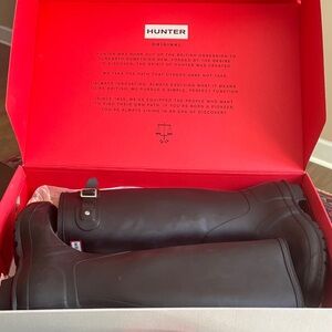 HUNTER Women's Original Tall Rain Boots Size US 8